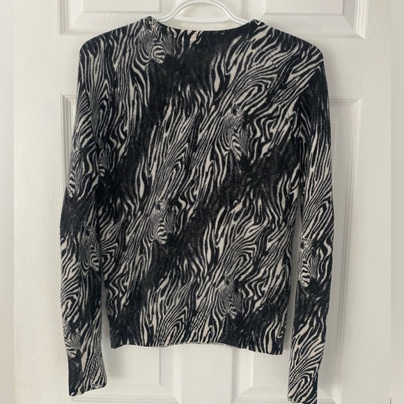 Equipement Femme cashmere zebra print sweater size S - Picture 3 of 5